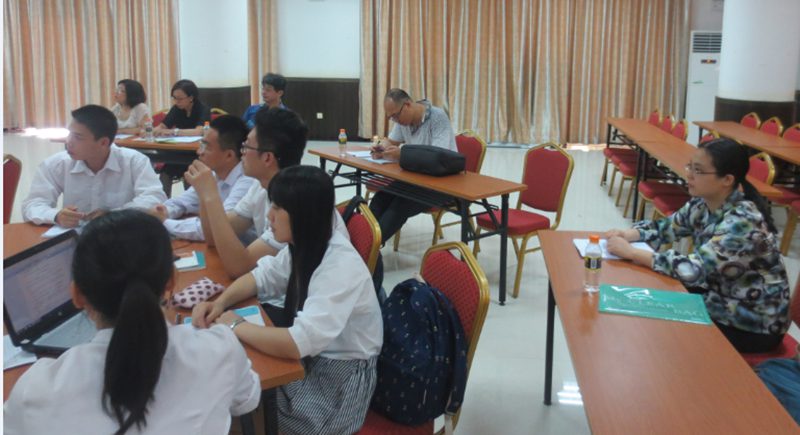 华南理工大学365best体育官网登录、三亚公司365best体育官网登录老师参与诊所课程